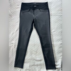 Mossimo size 8 pleather pants
